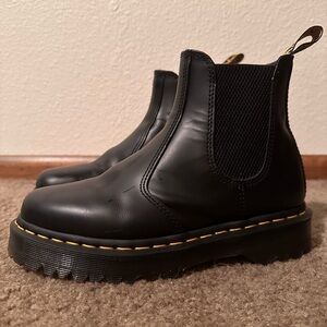 Dr. Martens Bex Chelsea Boot - Women’s 7